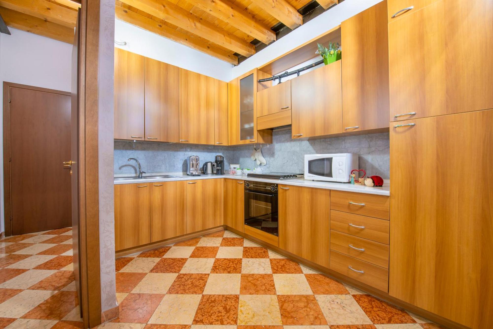 Palace Home Mazzini Верона Екстериор снимка