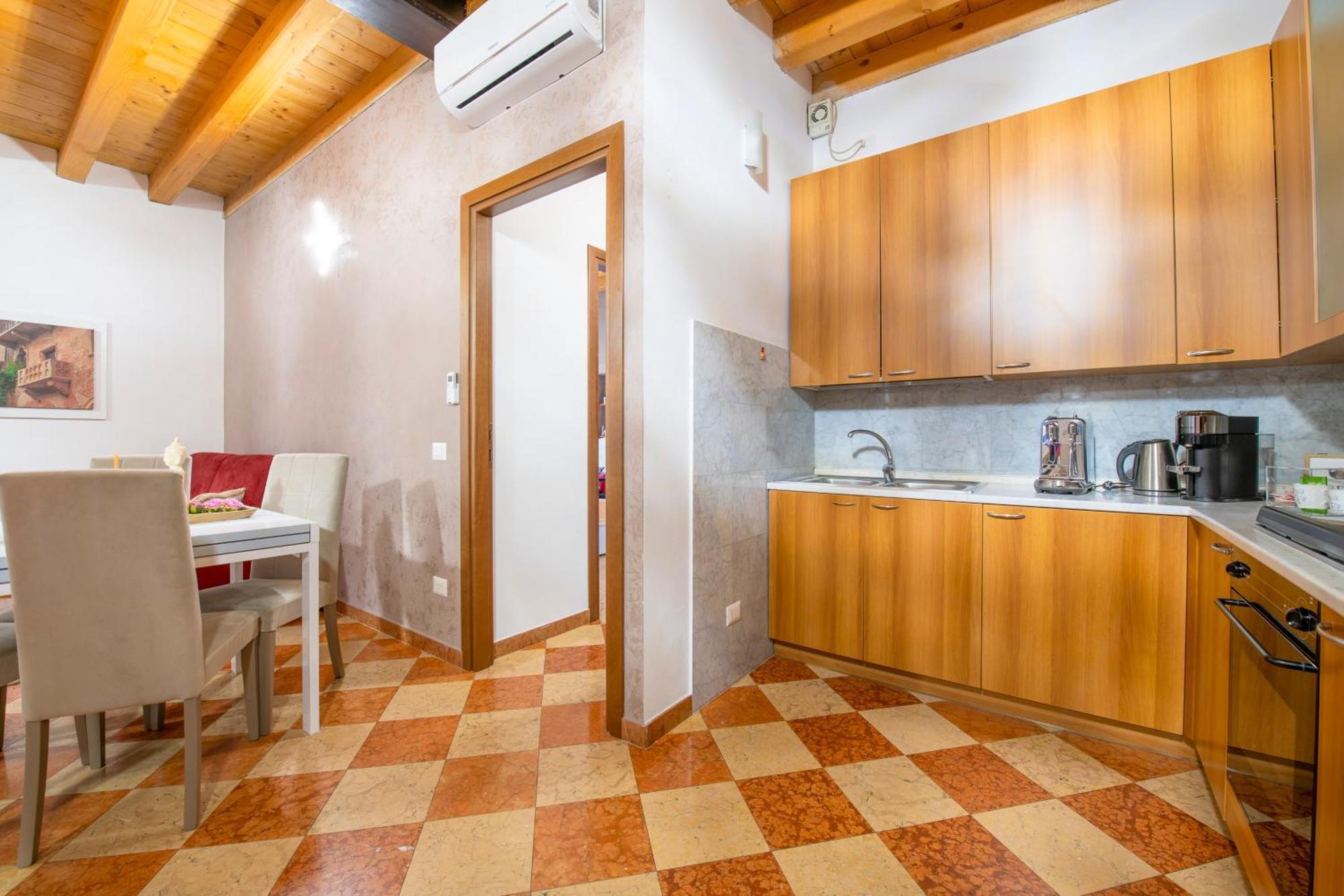 Palace Home Mazzini Верона Екстериор снимка